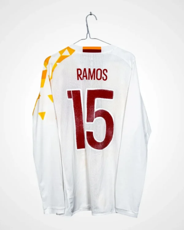 Koszulka piłkarska AUTHENTIC Hiszpania 2016/18 Away 15 Sergio Ramos [L]