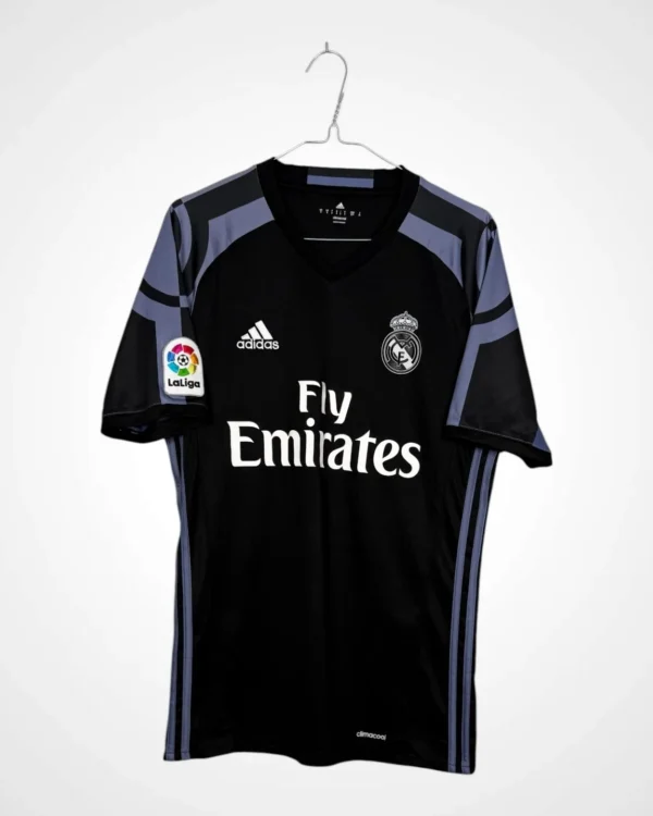 Football shirt Real Madryt 2016/17 Third [S]